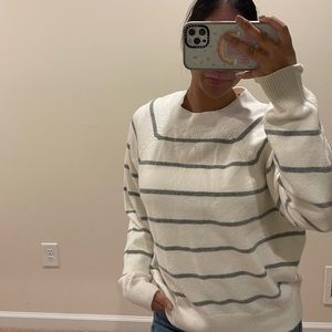 Cute boyfriend sweater from Abercrombie and fitch